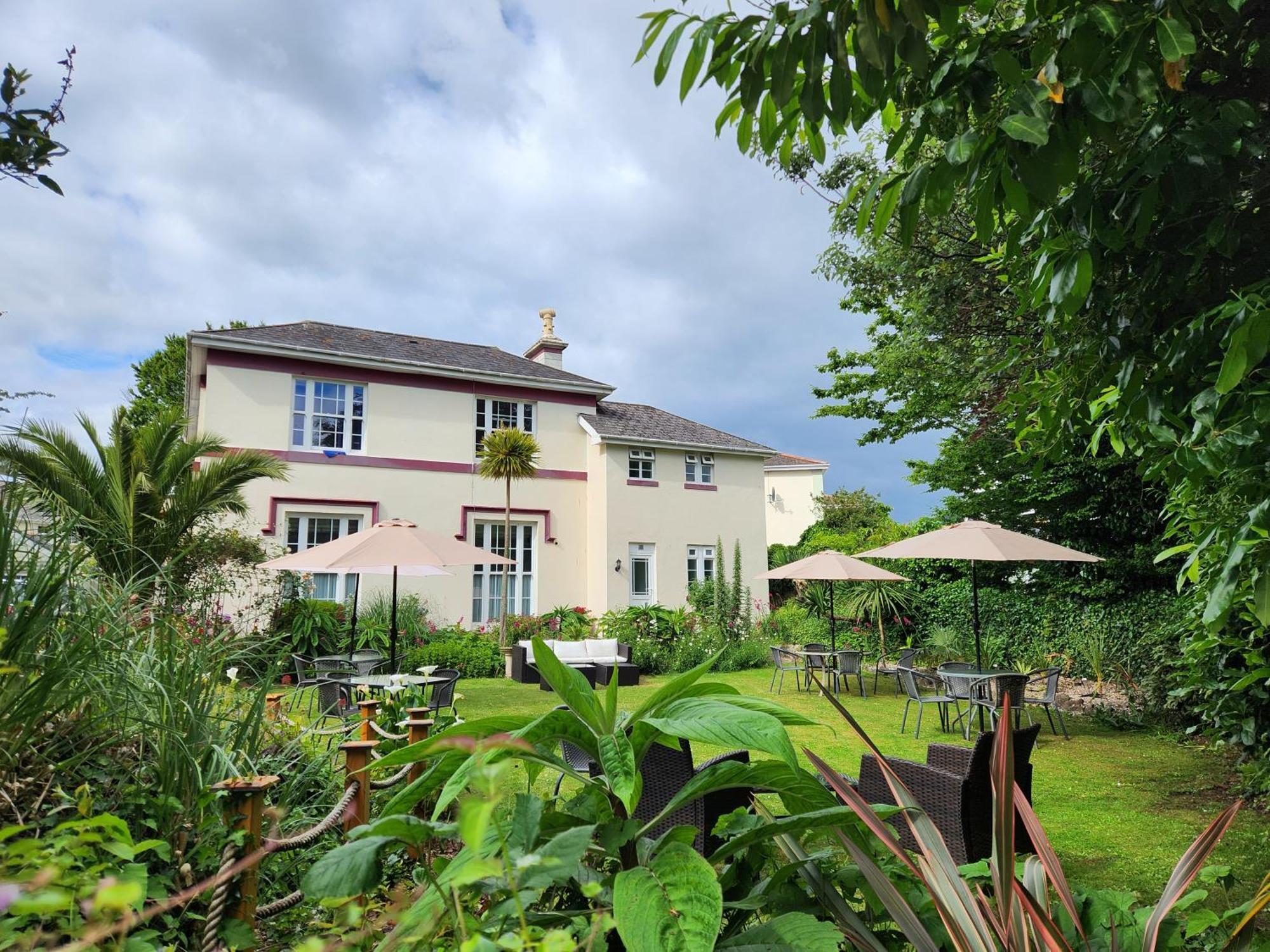 Rose Court Holiday Apartments Torquay Exteriör bild