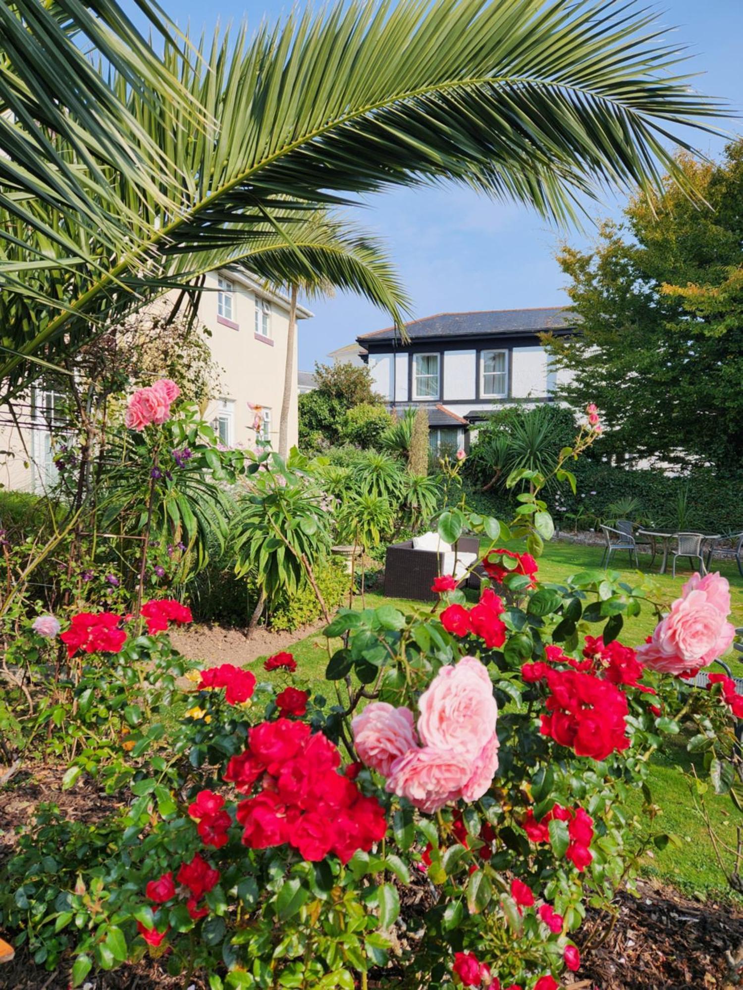 Rose Court Holiday Apartments Torquay Exteriör bild